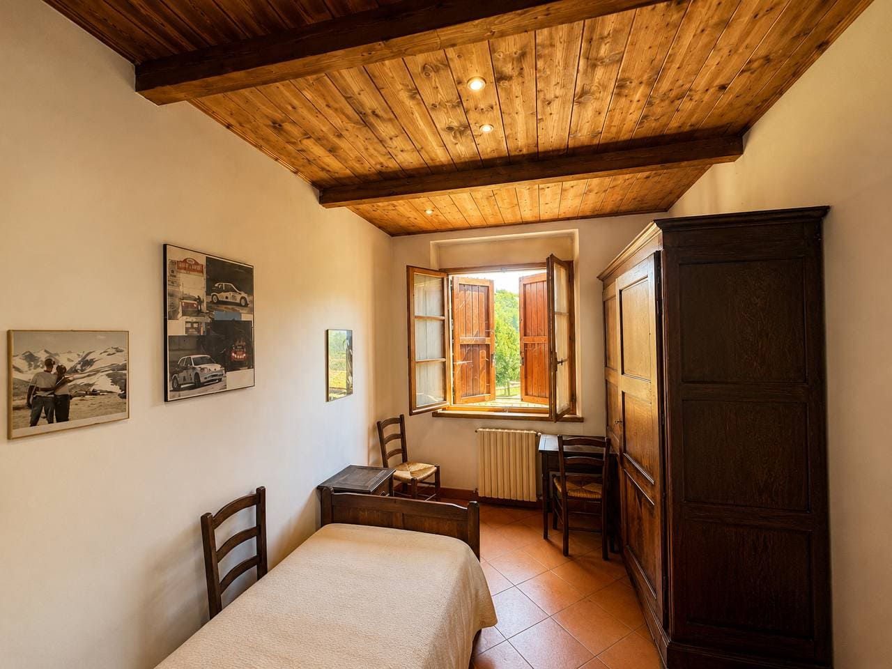 Casale Indipendente Con 70 Ettari Di Terreno – Rif. V191