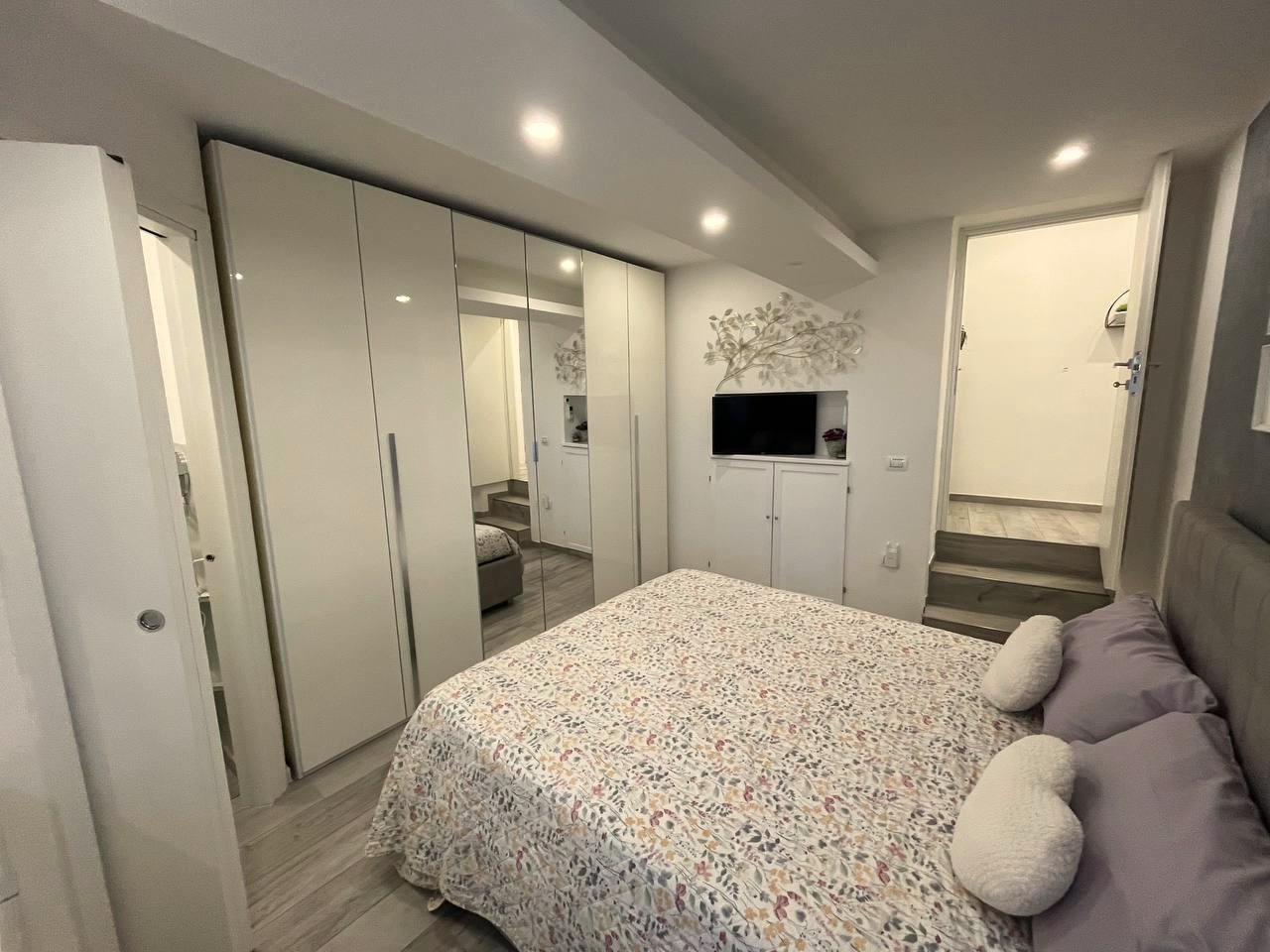 Appartamento Completamente Ristrutturato, Ultimo Piano, Pronto da Abitare – Rif. A326