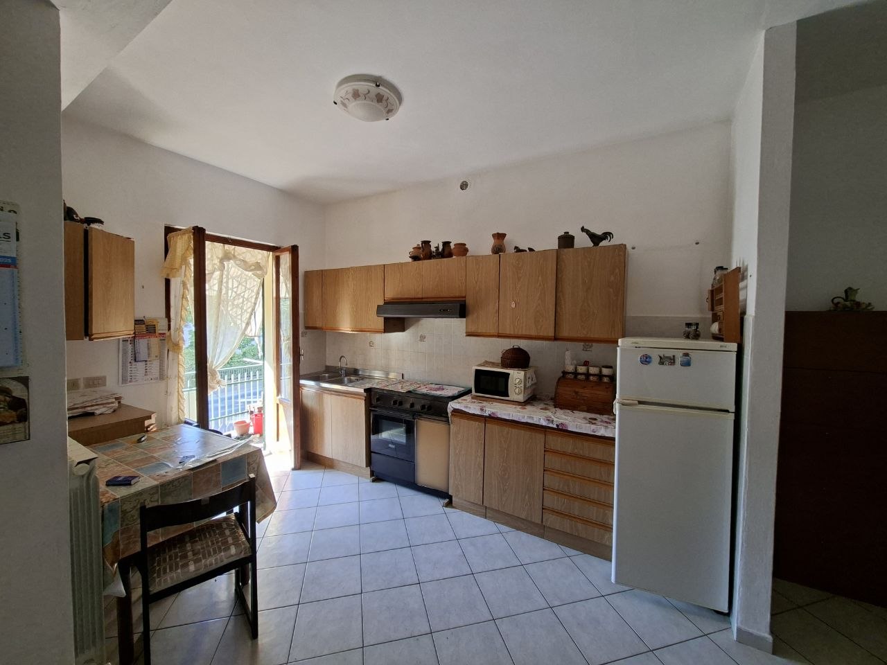 Luminoso Appartamento Ad Ambra – Rif. A305