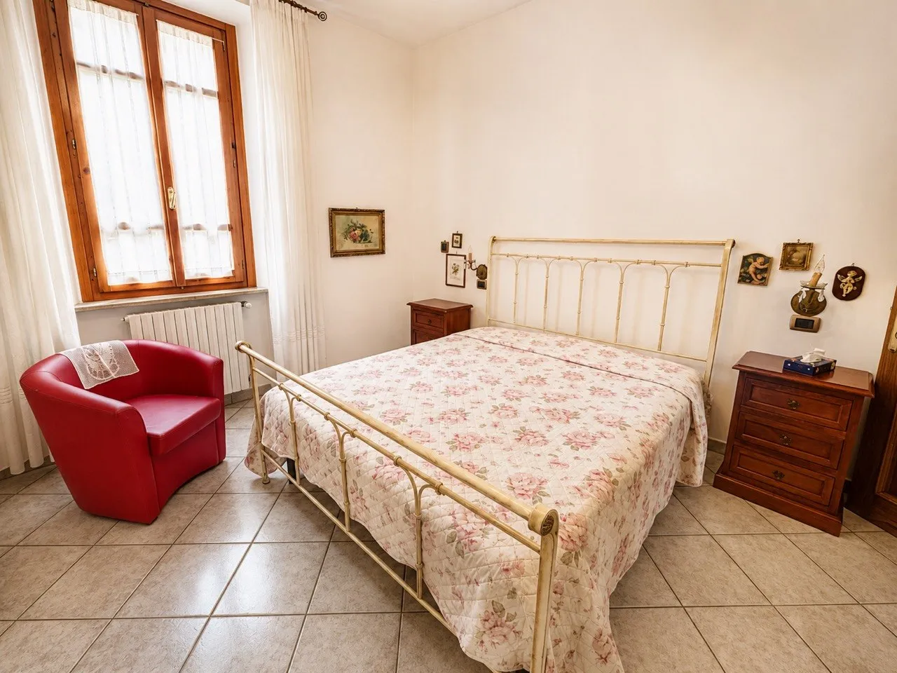 Chiassa Superiore: Casa Indipendente Con Mansarda Abitabile – Rif. V193