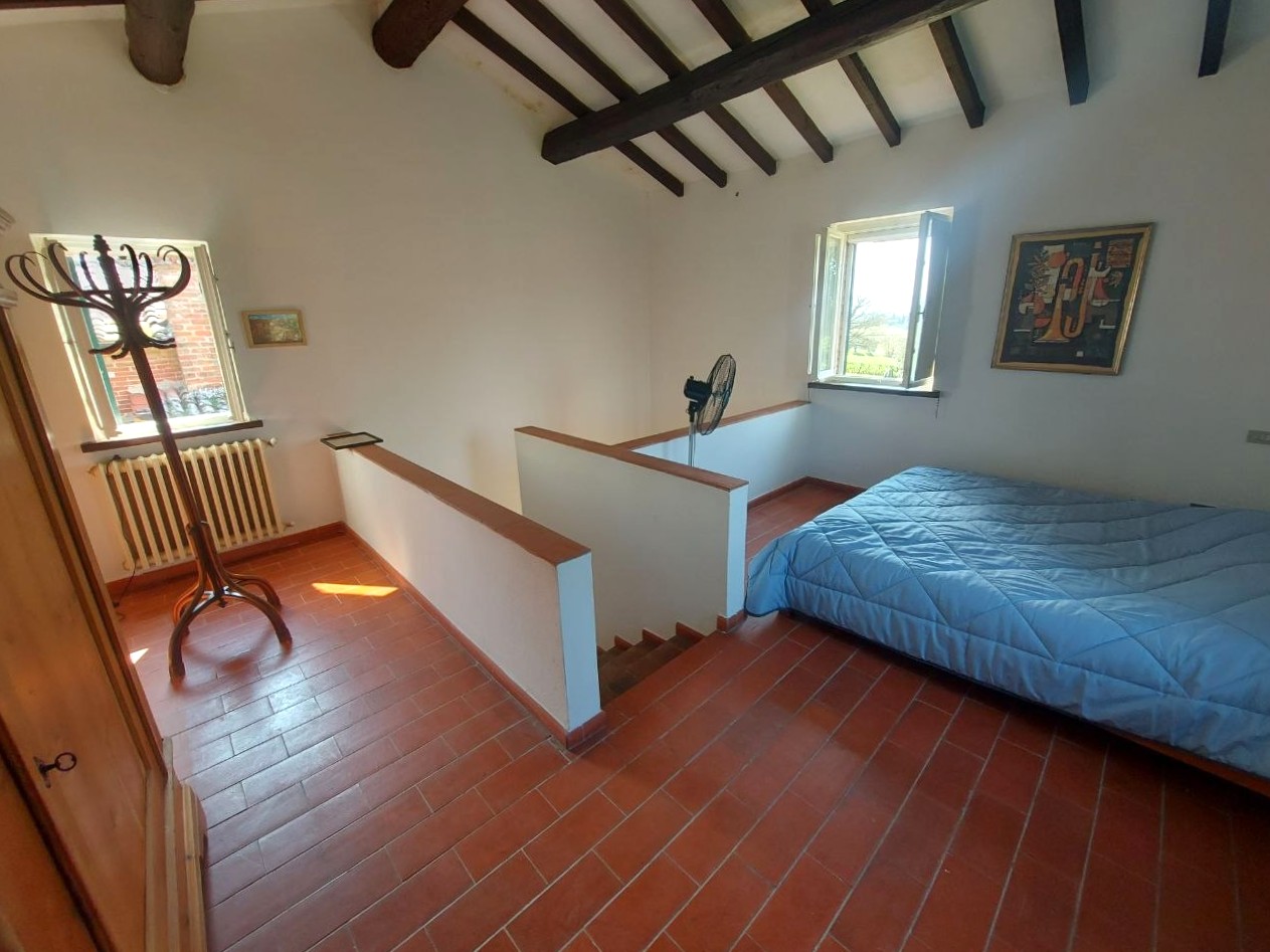 Villa Con Vista Panoramica su Lucignano – Rif. V182