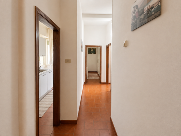 Appartamento 4 Vani In Centro Città – Rif. A347